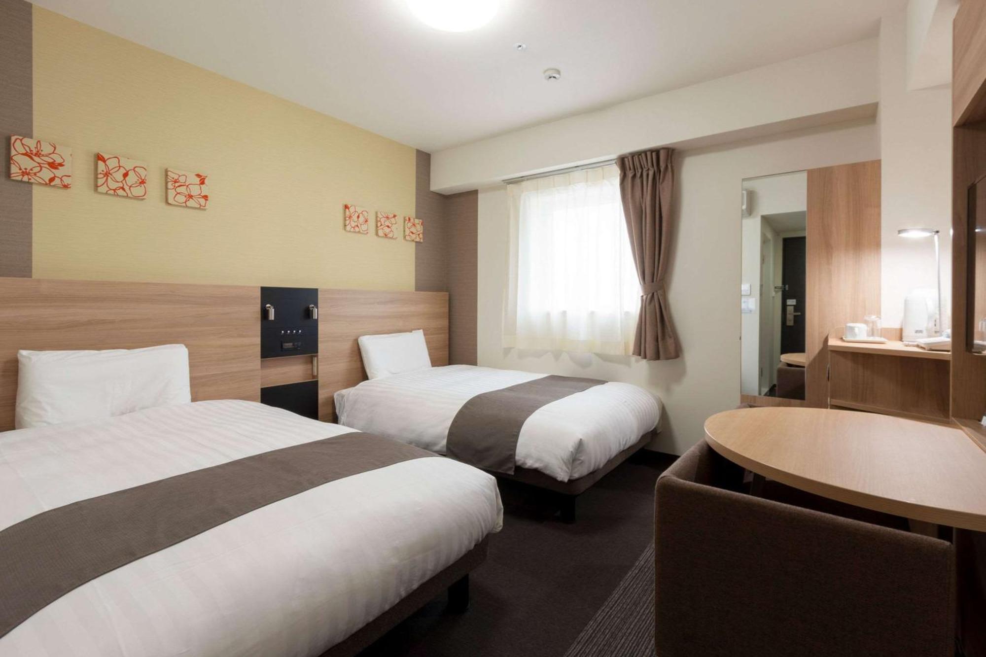 Comfort Hotel Вакаяма Екстериор снимка